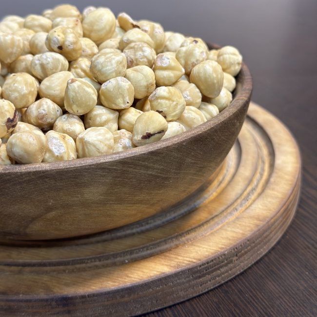 عکس مغز فندق کره گیری
